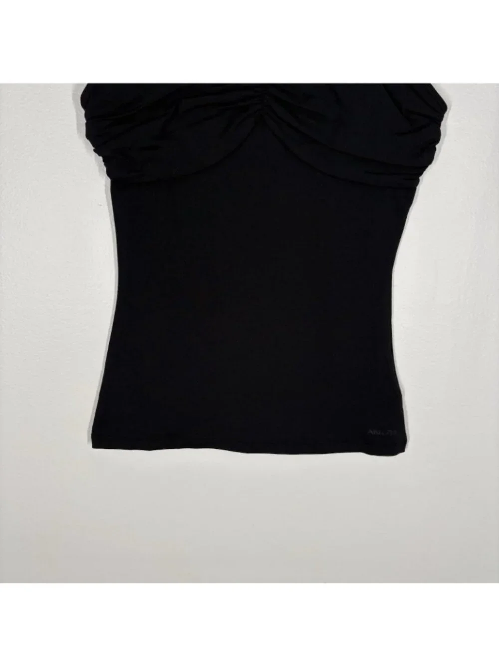 Aritzia Women S Black Sleeveless Crewneck Ruched Contour Shono Tank Top NWOT
